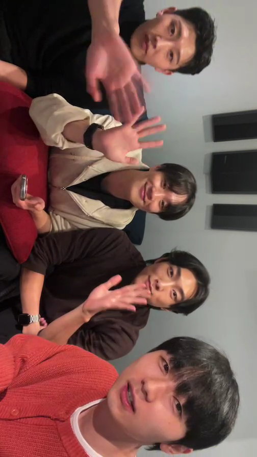 k_ening_10's tweet photo. 240313 찬이 인스타 라이브 (Chanyi IG Live) 
#최찬이 #Chanyi #더맨블랙 #THEMANBLK 

with 우진, 성용, 재오 
#고우진 #WooJin #최성용 #SungYong 
#정재오 #정진환 #JaeOh #JinHwan 

Part. 1 

🔗https://t.co/6UhpsTAKGB https://t.co/dirIUnmRne