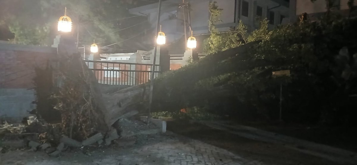 UB MENFESS | ON tweet media