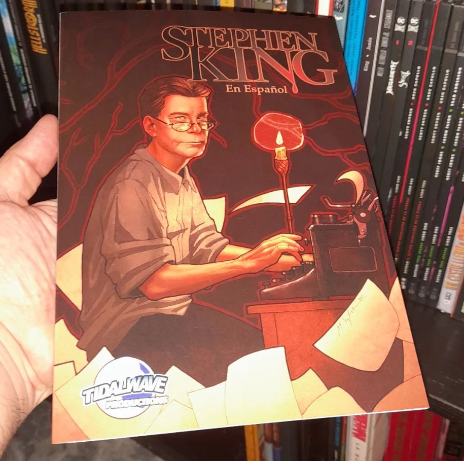 Aquí tenéis una de las rarezas de mi colección de Stephen King. ¡Un breve cómic sobre su vida!