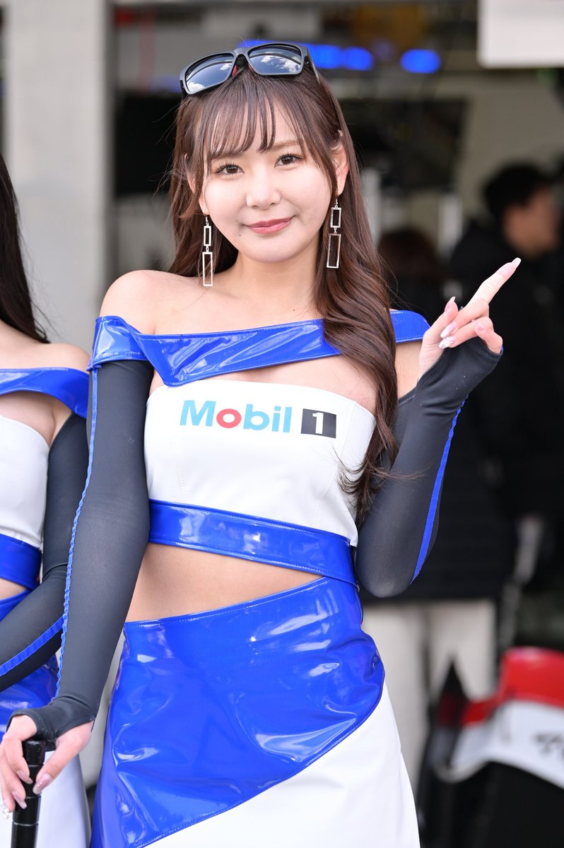 SUPER FORMULA 2024
Rd.1 SUZUKA CIRCUIT
2024.03.9-10
Mobil1レーシングサポーターズ2024
#小湊美月 (@mizuki_harapeko )さん
いつも可愛いです✨
撮影のご対応ありがとうございました！

#mobil1 #mobil1レーシングサポーターズ #レースクィーン #レースアテンダント
#きてぃランド #TEAMIMPUL 小湊