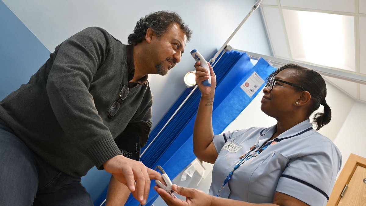 Join us at our drop-in sessions or virtual event soon to find out more about our new volunteer Experts by Experience and Patient Safety Partners.

The first event is this coming Friday 15th March - read our threads below 🧵  👇