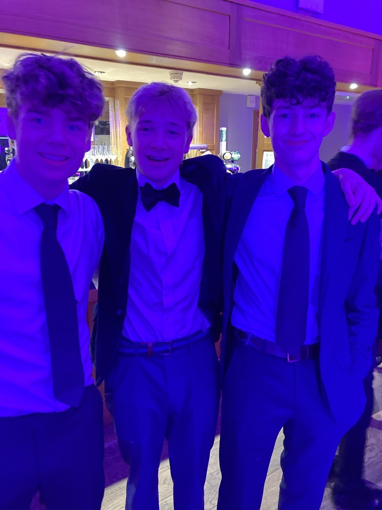 AmpCollArts's tweet photo. As part of Culture Week @AmpleforthColl, we celebrated the annual Theatre Dinner. Mr Mutton quoted Oscar Wilde "I regard the theatre as the greatest of all art forms, the most immediate way in which a human being can share with another the sense of what it is to be a human being" https://t.co/te3AMaRvGL