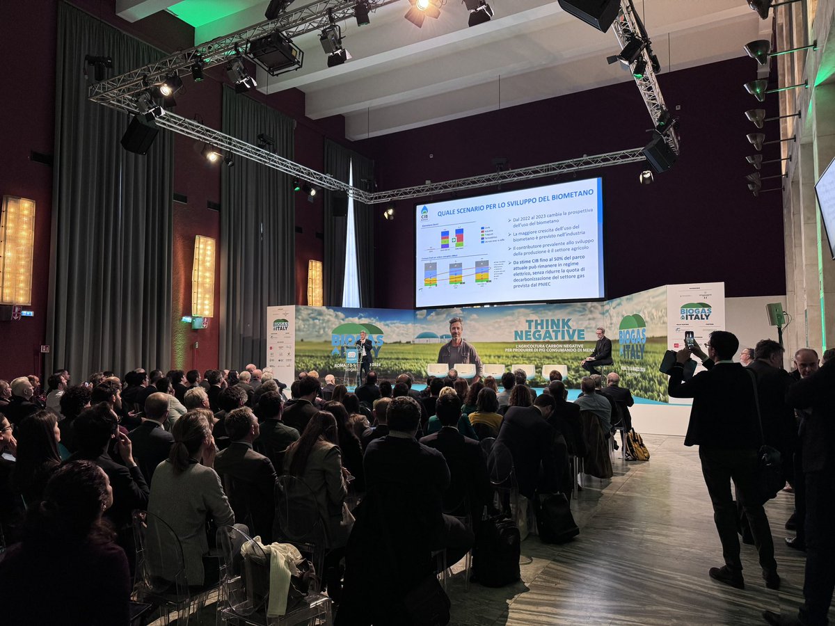 consorziobiogas's tweet photo. @FCorvaro @Marcozanni86 @paolodecastro @FidanzaCarlo @Agricolae1 @TerraVitaMag @Qualenergiait @QuotidianoEnerg @Staffetta @Cia_Agricoltura @pierogattoni 🔴 “La maggiore crescita dell’uso del #biometano è previsto nell’industria. Il contributo maggiore proviene dal settore agricolo” - @MPezzaglia
#BiogasItaly #ThinkNegative https://t.co/IfDIZU8MXV