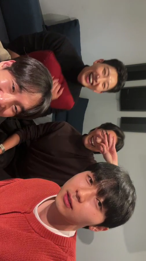 k_ening_10's tweet photo. 240313 찬이 인스타 라이브 (Chanyi IG Live)
#최찬이 #Chanyi #더맨블랙 #THEMANBLK

with 우진, 성용, 재오
#고우진 #WooJin #최성용 #SungYong
#정재오 #정진환 #JaeOh #JinHwan

Part. 2

🔗https://t.co/JJyG7GnLE5 https://t.co/uvQD2vxyTb