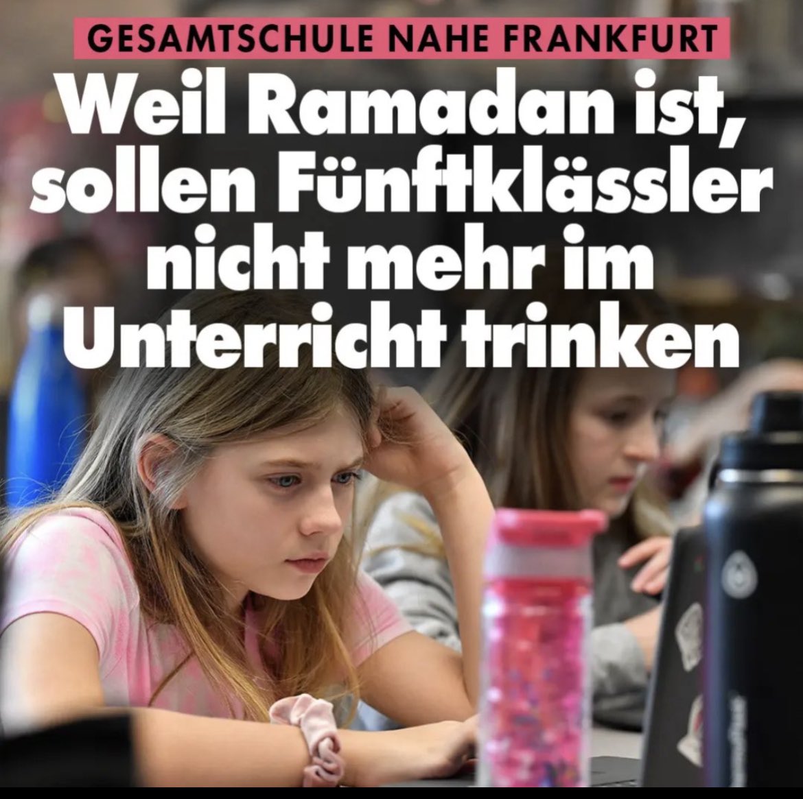 DEUTSCHLAND DREHT DURCH❗️ Aus Rücksicht auf muslimische Mitschüler haben in einer Gesamtschule bei Frankfurt 2 Lehrerinnen ihren Schülern verboten im Unterricht zu trinken. Vorher war diese Unsitte erlaubt. Wie soll das weitergehen, sollen deutsche Schüler im Ramadan dann nicht…