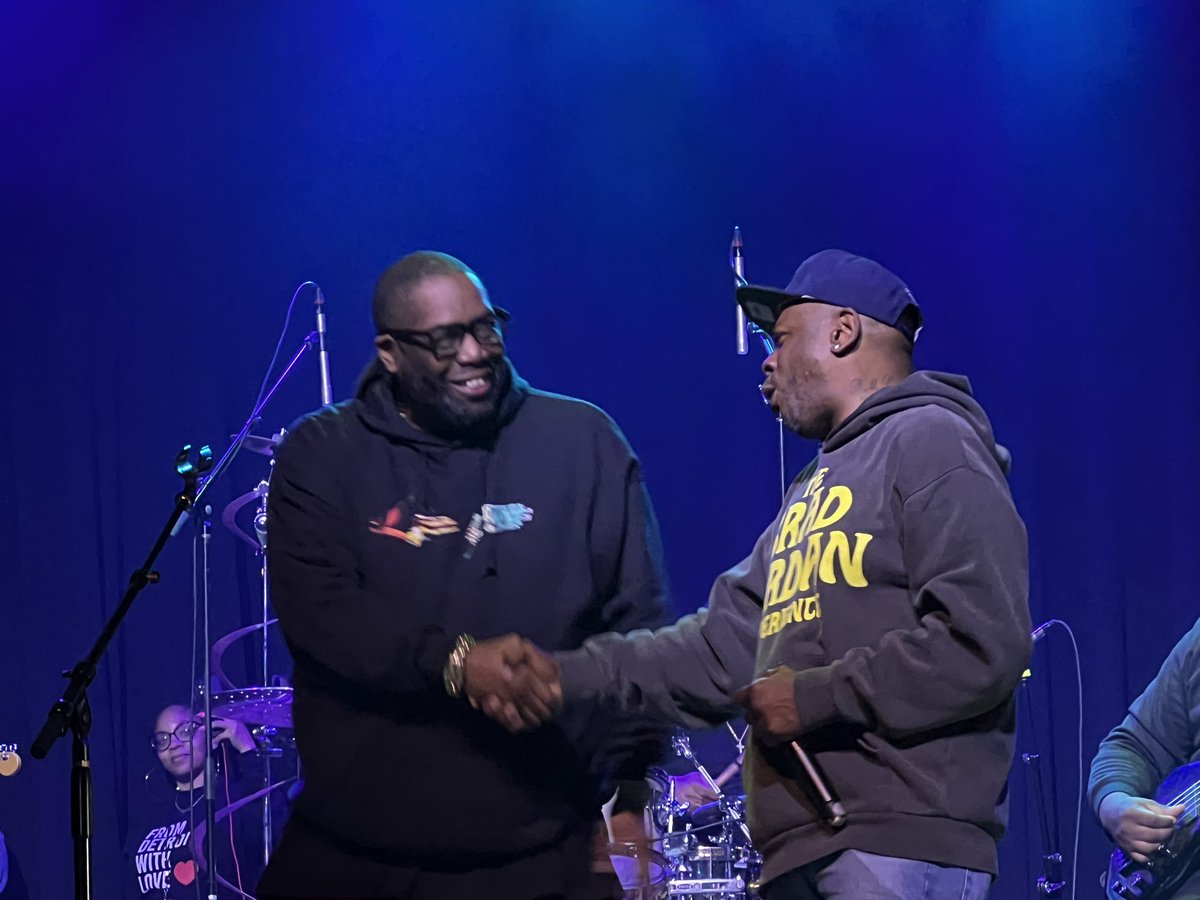 Eliott C. McLaughlin tweet media