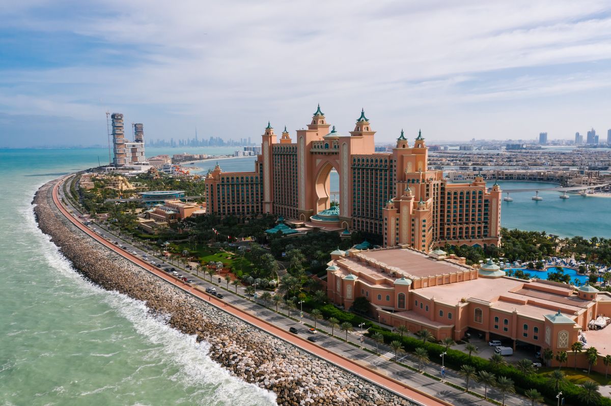 RyanMahoneyUAE's tweet photo. Are you considering selling your property in Dubai but unsure if now is the right time? Don't wait any longer. Dubai's real estate market has always been an attractive destination for property investors. #RealEstate #DubaiRealEstate #LuxuryProperty https://t.co/L6mAhTzwaD https://t.co/rYqQIWh2Em