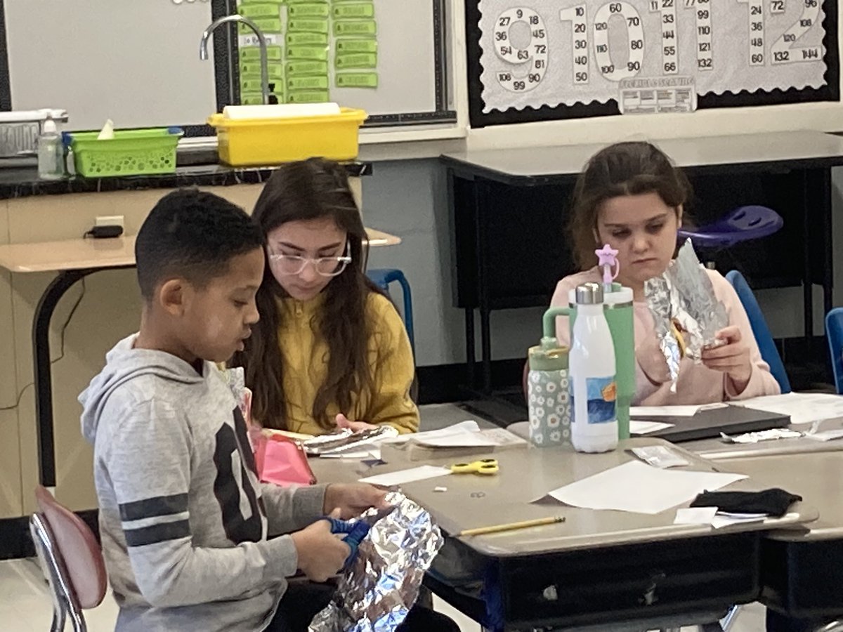 Henri A. Yelle Elementary School tweet media