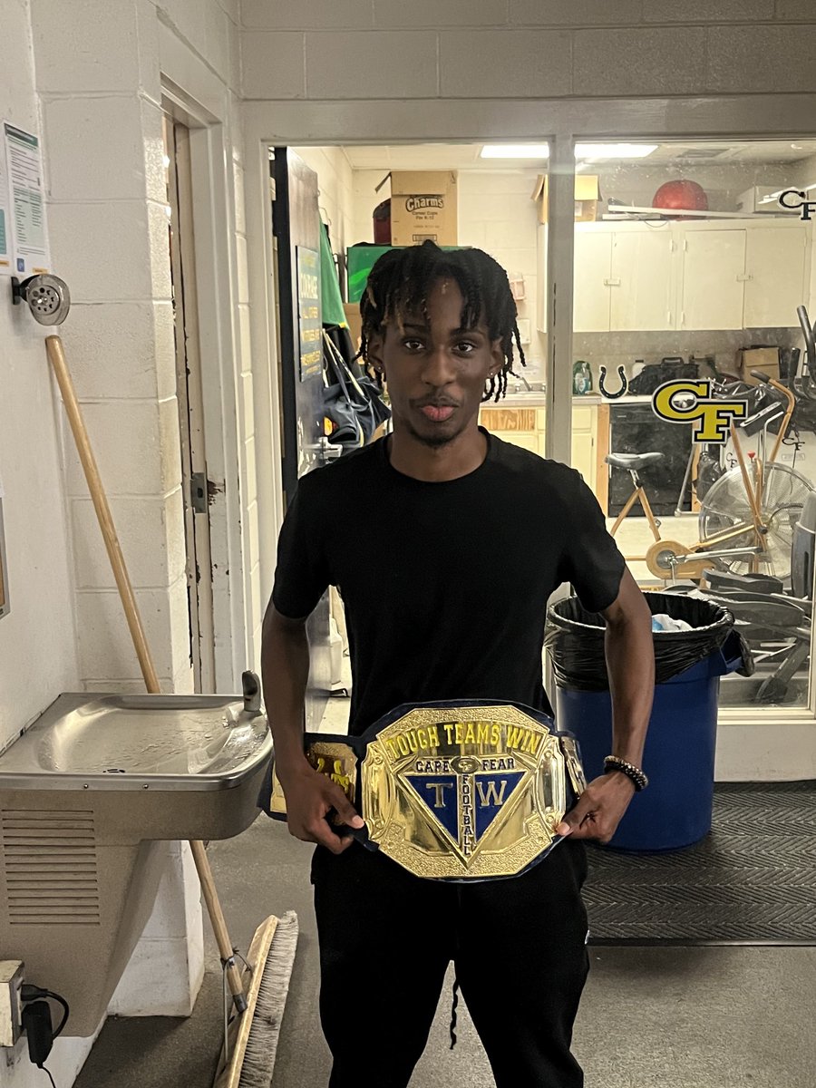 Fastest curved sprints 5&gt;25 yds: 1st period- Khalil Marshall- 2.80
