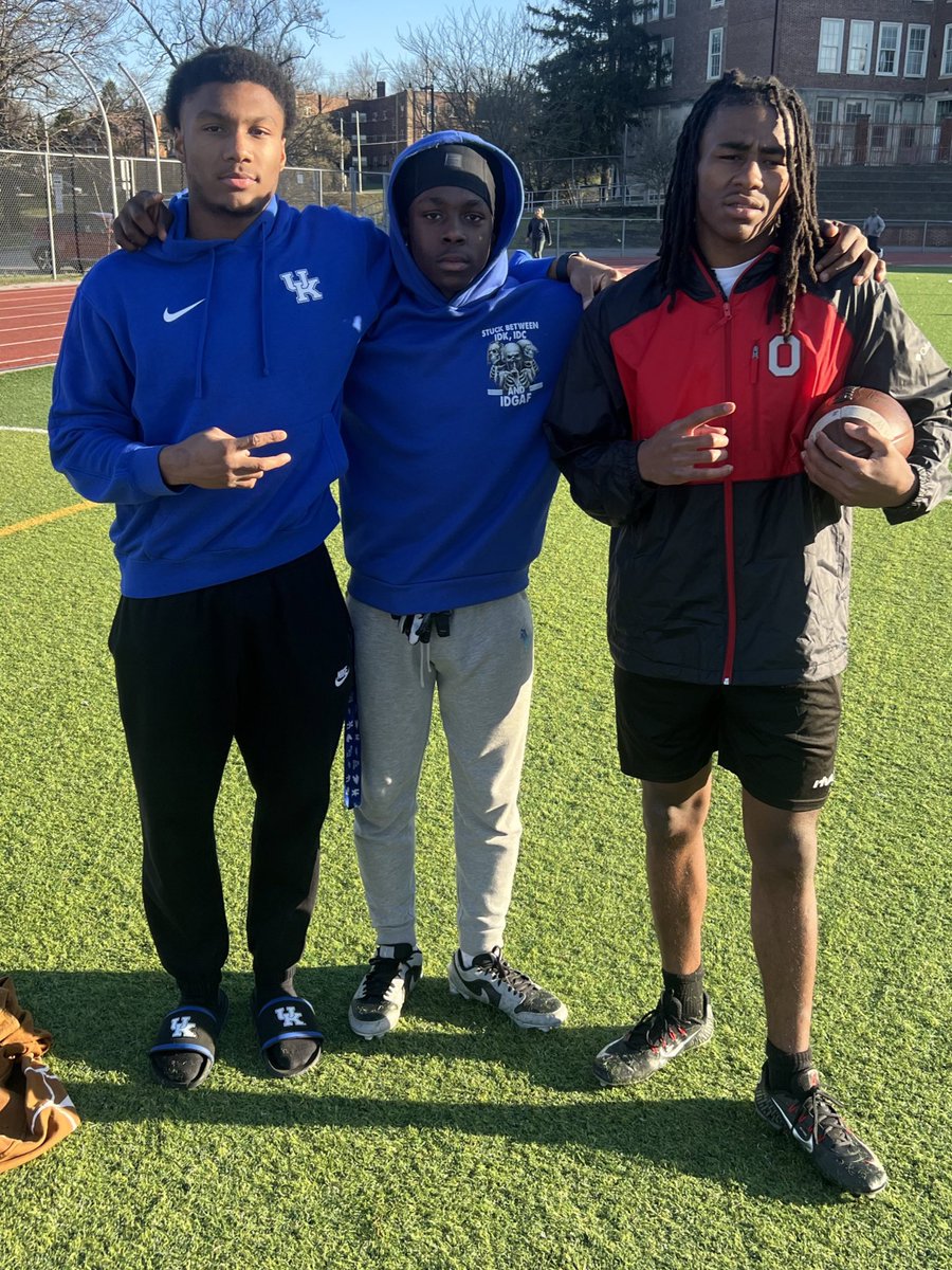 Thankful to have gotten work in with @NicholsT24 @Jr2Maine 💪🏽