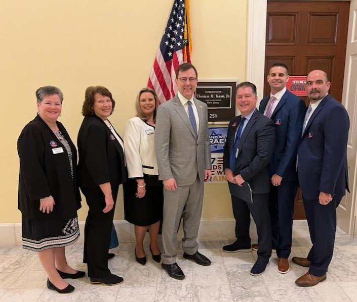 Thank you @CongressmanKean for meeting with @NJPSA to discuss legislation and funding programs to address educator and school leader shortages and #mentalhealth services in schools. We are grateful for your time, and service to our state. #PrincipalsAdvocate @NAESP @NASSP
