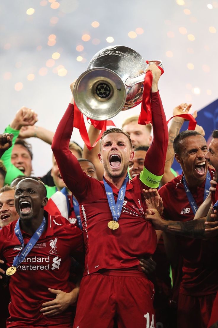 ImOliviaPatrick's tweet image. I Miss Him So Much Everyday.

Most morning I wake up realize he doesn't play for Liverpool anymore and I fall into deep depression😭😭

How would we have Jordan Henderson and sign players like Mac Allister?
I'll never understand our sporting director sometimes

It still hurts😪