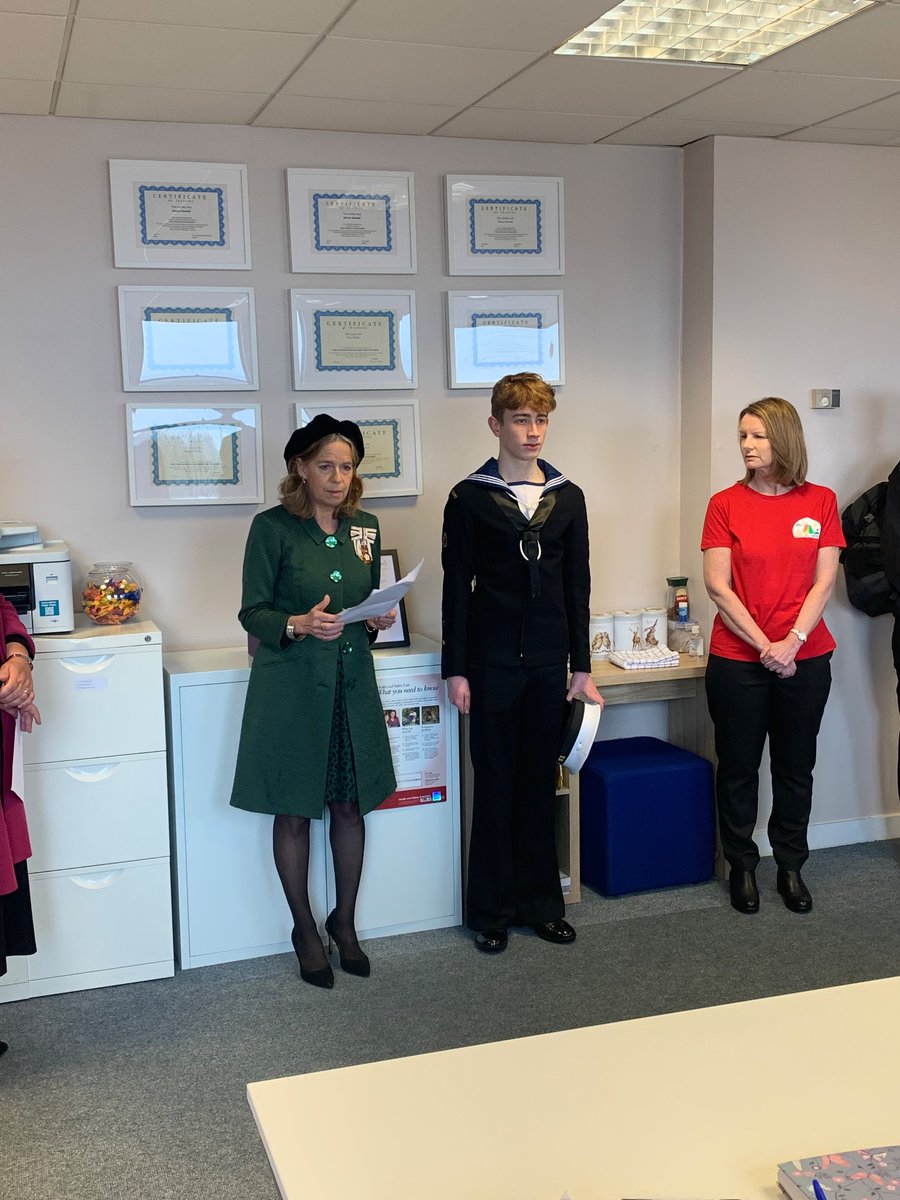 The Lord-Lieutenant was delighted to present Child’s Vision with their King’s Award for Voluntary Service. Child’s Vision support children who are living with domestic abuse. Thank you and well done to you all! @childsvisionuk @KingsAwardVS