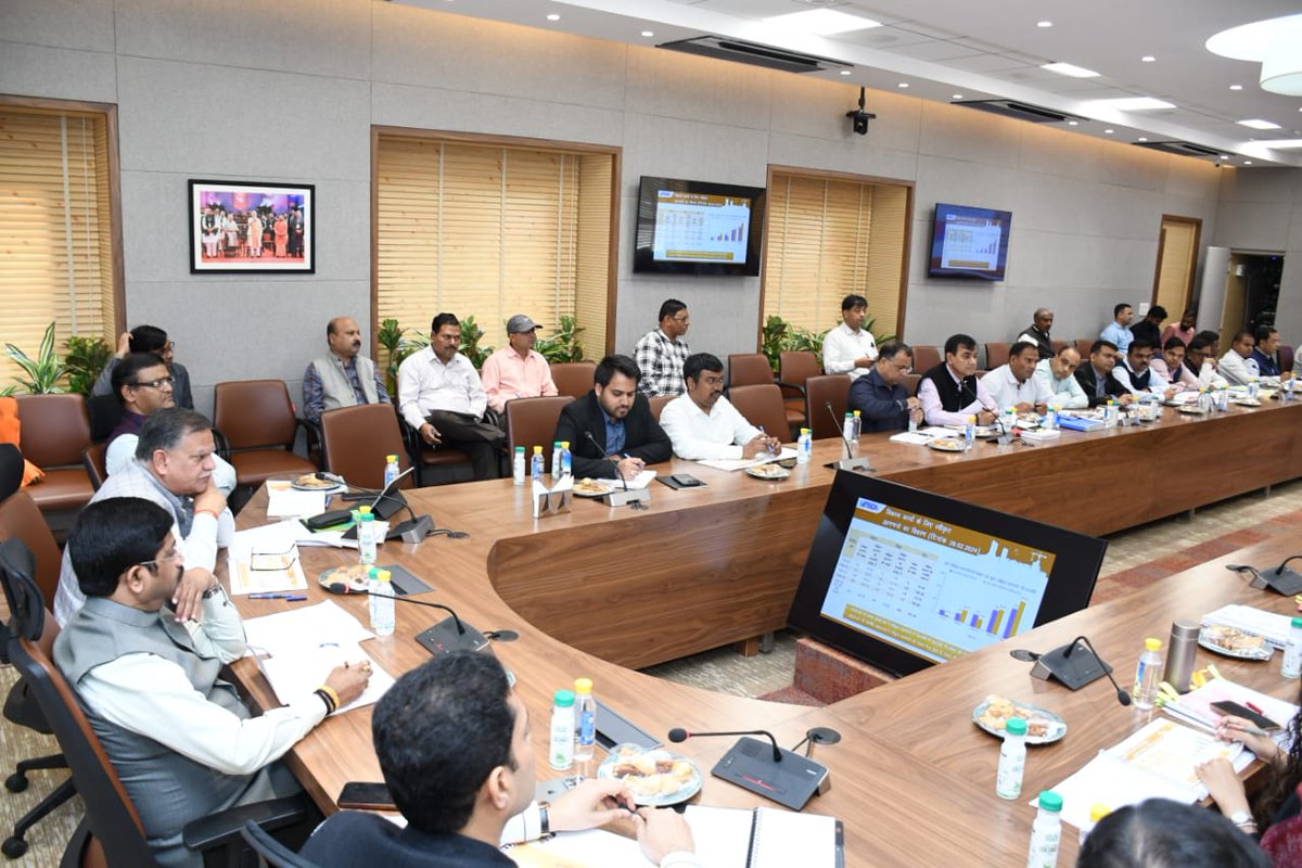 Manoj Kumar Singh, IAS (Retd.) tweet media