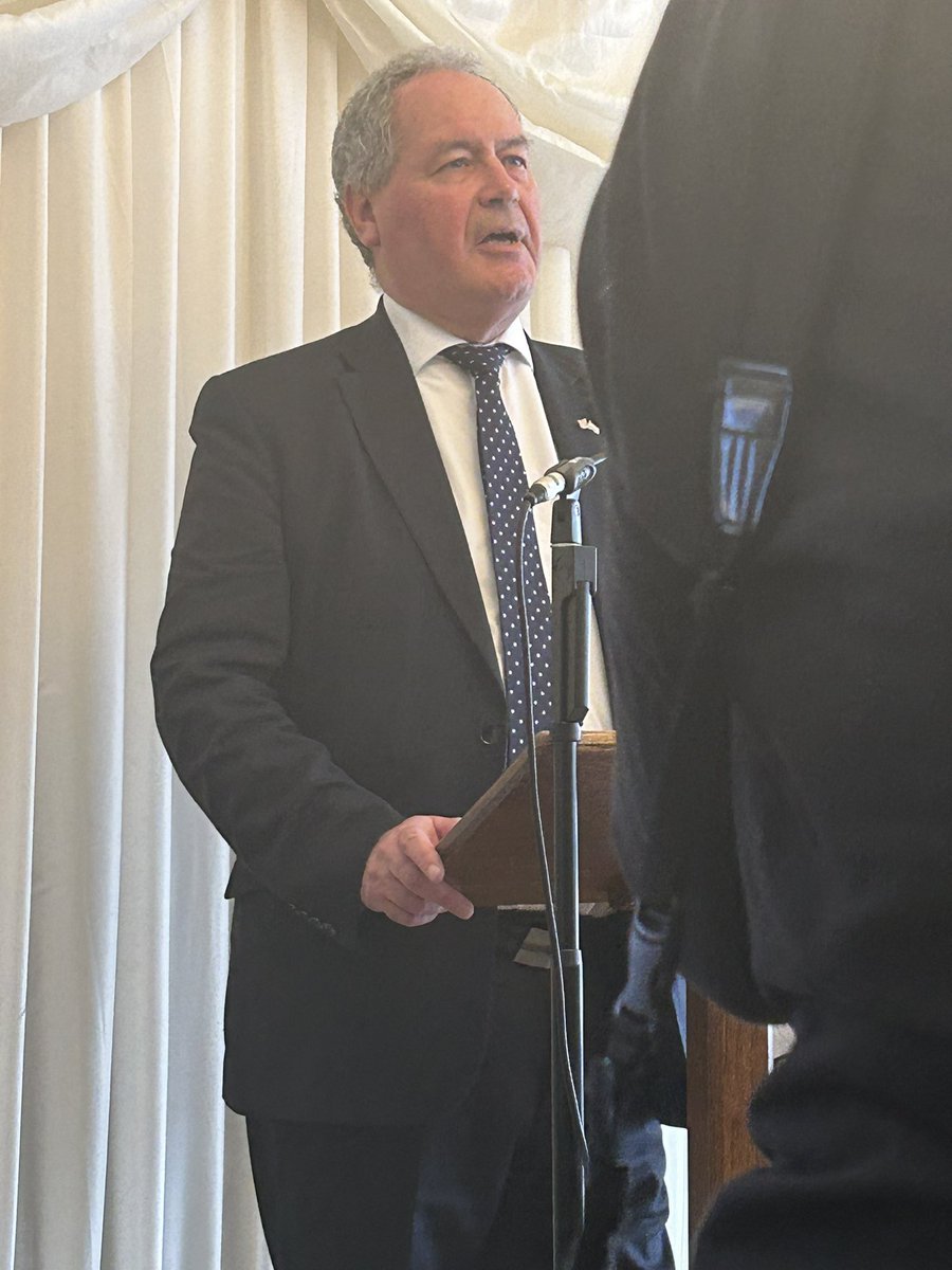 AshOrgUK's tweet photo. .@BobBlackman introduces today’s #NoSmokingDay parliamentary event. https://t.co/e11WBFPboC