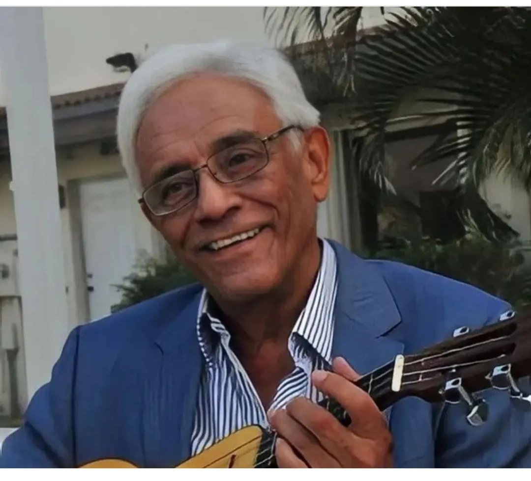 Un día como hoy, 13 de marzo pero del año 1940, nació en la Asunción estado Nueva Esparta, este destacado músico, cantante y compositor, ícono y orgullo de Venezuela. Hoy lo recordamos con inmenso cariño.