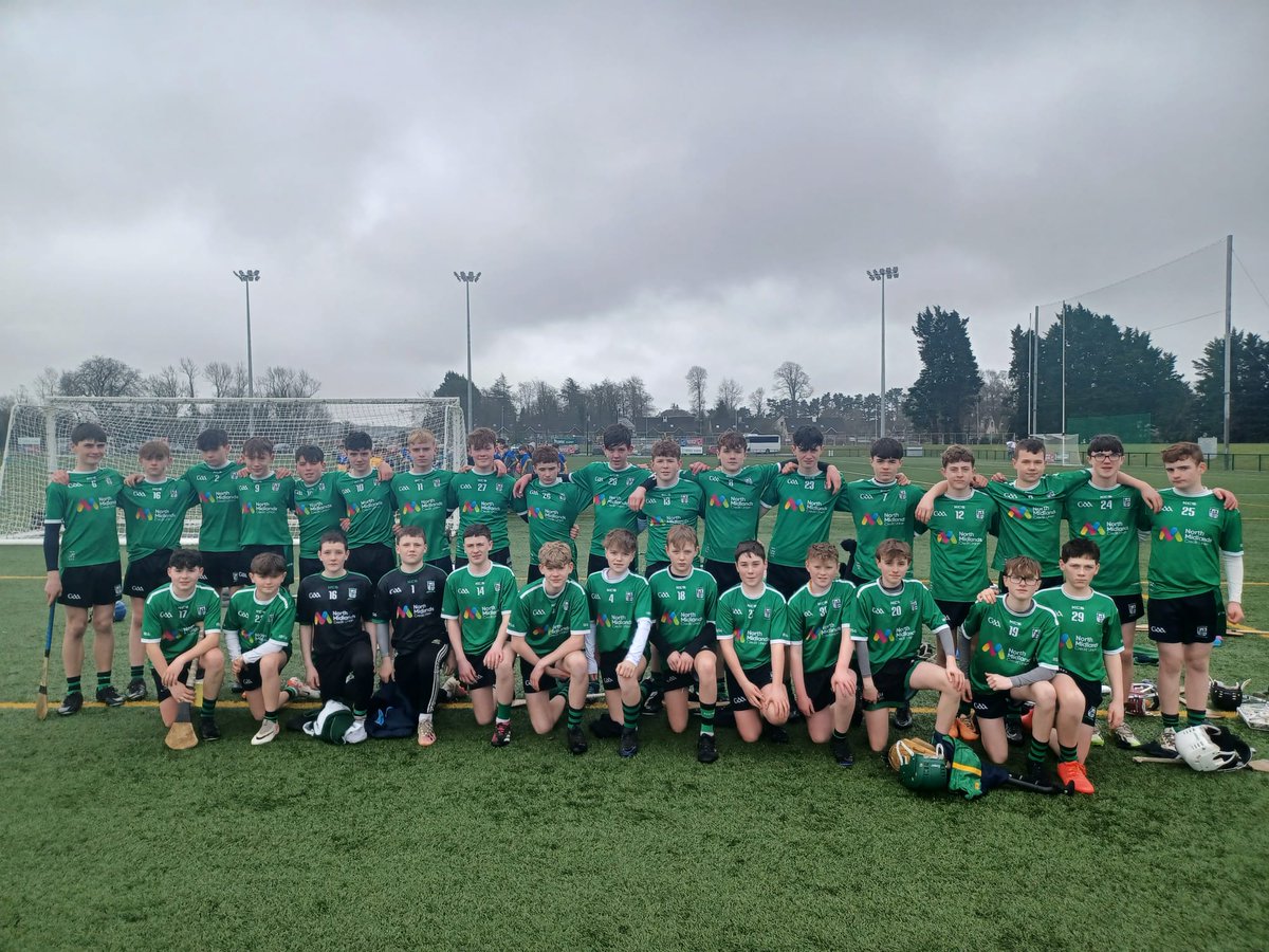 CbsMullingar's tweet photo. Congrats to our Rice Cup Hurling Team who have qualified for the Preliminary Quarter Final after narrowly missing out on a place in the Quarter Final directly. All 31 players say game time throughout the day.
#PositivityPridePerformance https://t.co/V64lGxRVmL