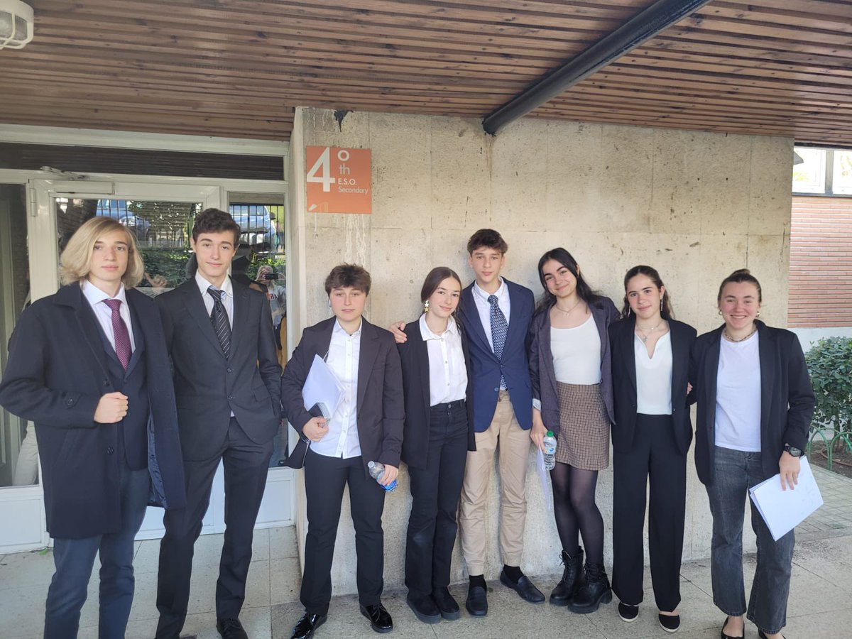 Sta Mª Pilar. Madrid tweet media