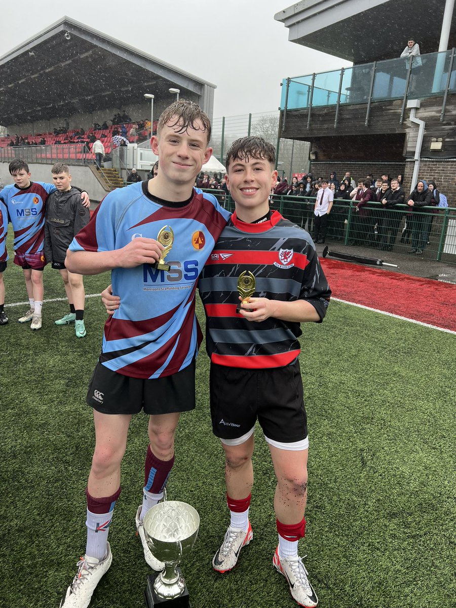 Todays Man of the Match Awards⤵️

𝐘𝐞𝐚𝐫 9 𝐂𝐮𝐩 𝐅𝐢𝐧𝐚𝐥💥

Winners - <a href="/YGCRhAddGorff/">Addysg Gorfforol Cwm Rhymni</a> 1️⃣0️⃣⚫️🔴
Runner Up - <a href="/HeoldduPE/">PE Department</a> 1️⃣3️⃣🔵🟣

Provided &amp; Sponsored by ⤵️
@RugbyOffload10 | #CaerphillyCup 🔥