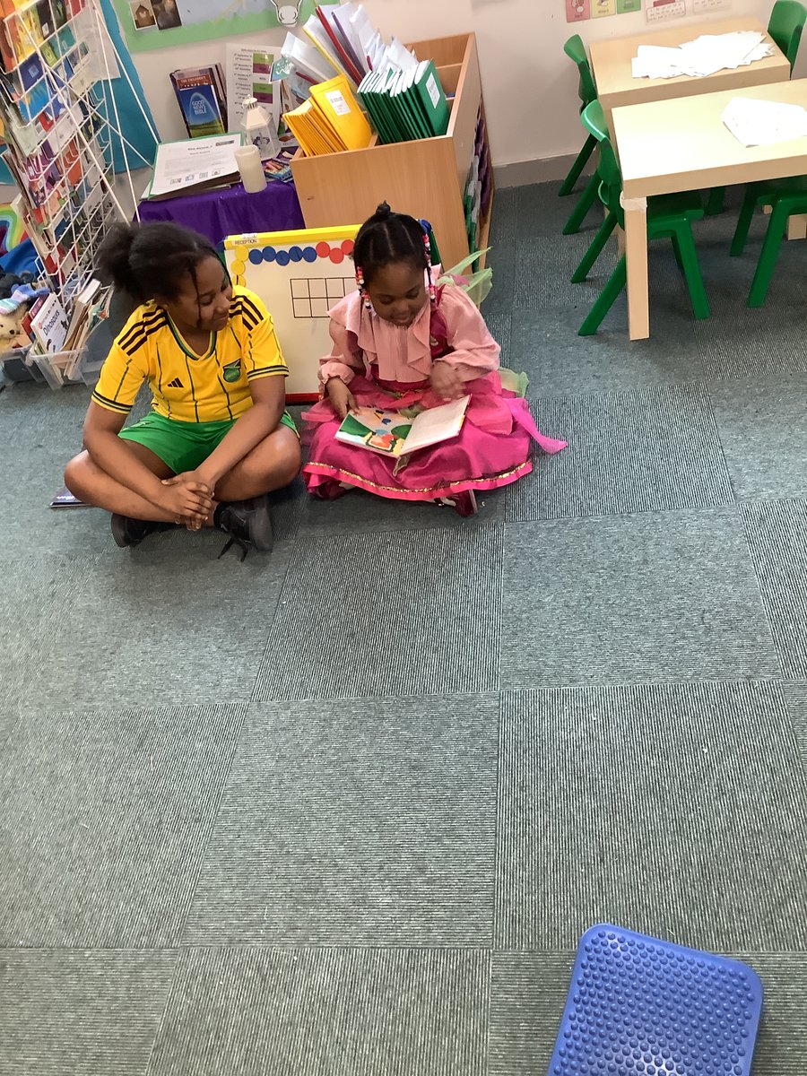 MeridianAngelPS's tweet image. We love peer reading, to celebrate @WorldBookDayUK the children enjoyed reading with children in different classes
