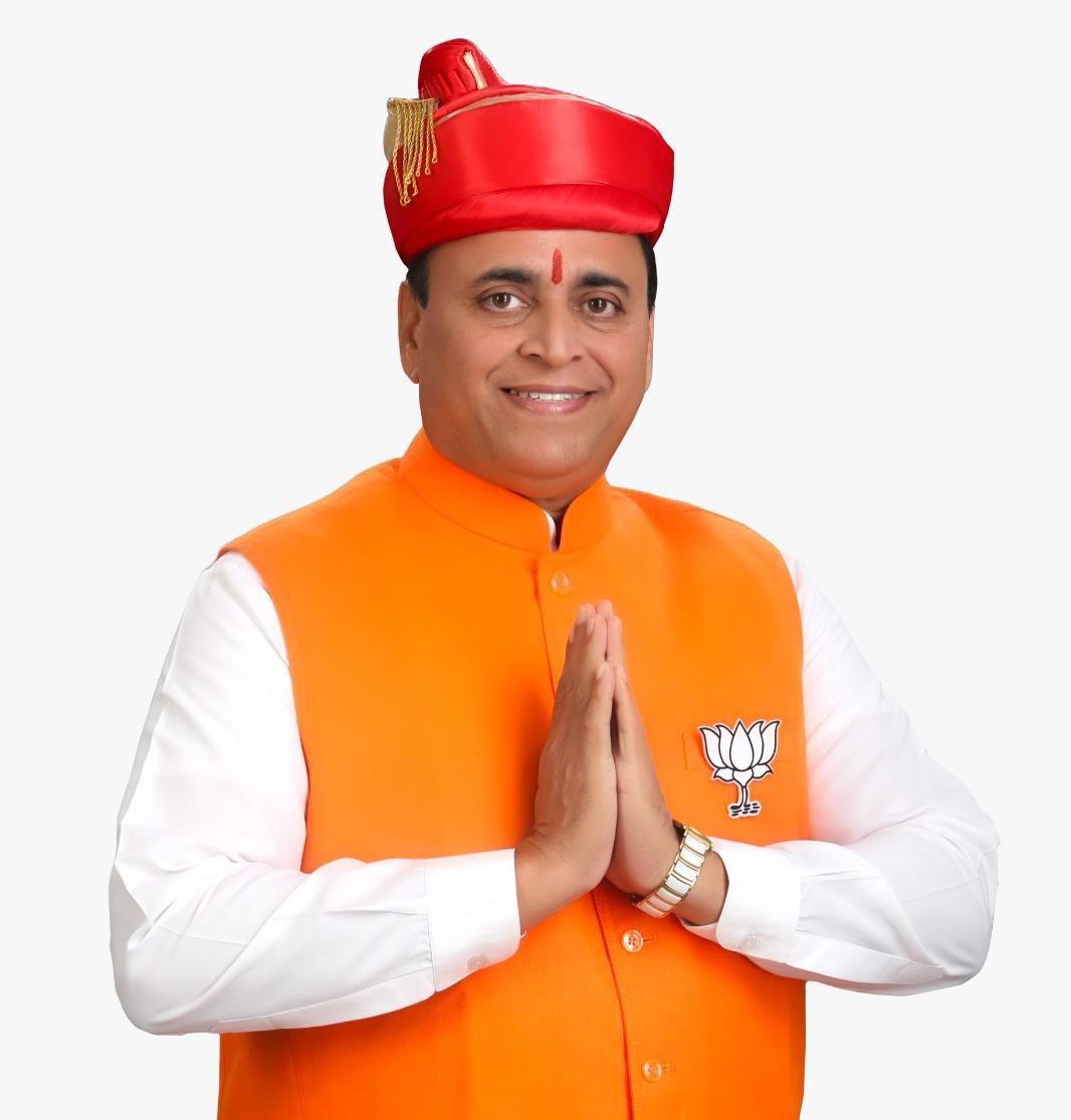 Sunil_DeodharMH's tweet photo. जन्मभूमीला कर्मभूमी बनवून देशभर कार्य करण्याचा निर्धार...!

#AbkiBaar400Paar https://t.co/5UD94kxf5K
