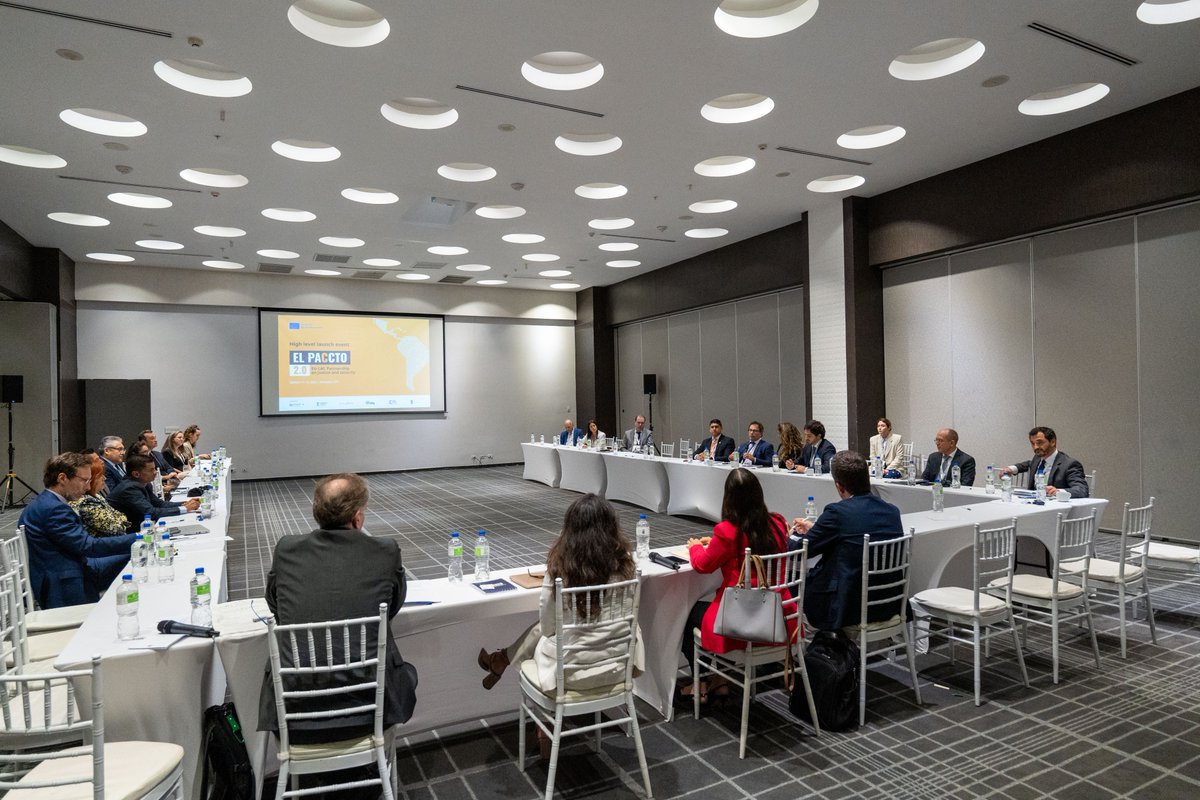 ELPACCTO's tweet photo. #LanzamientoELPACCTO2

✔️Sesiones de trabajo conjuntas para definir una hoja de ruta ambiciosa para los próximos meses 

 👏We welcome our Caribbean partners who are already working on a comprehensive strategy against crime

#JusticeSecurity https://t.co/x0lSA9Xmpj
