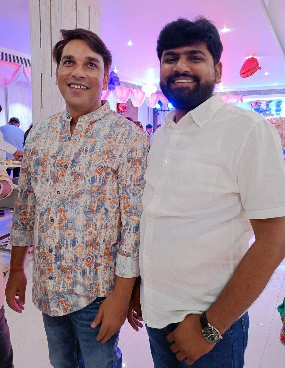 Happy birthday big brother @08vineet ..💐🎂