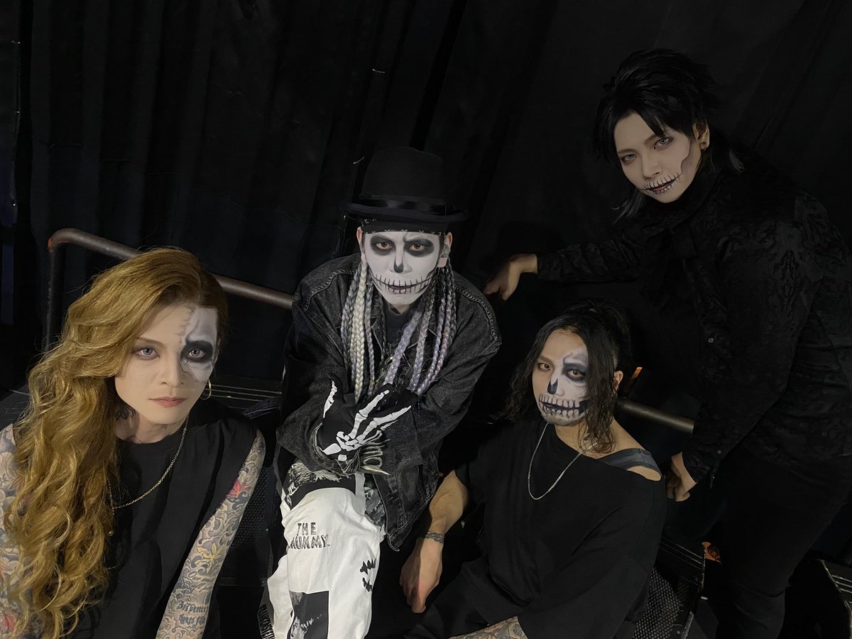 本日は新宿CLUB SCIENCEにてDawnman主催企画 「TOKYO MEMENTO STORY Vol.1」ありがとうございました💀💀

次回のDawnmanのLiveは3月17日（日）心斎橋Bigtwin Diner SHOVELにてDawnman主催企画 「NANIWA MEMENTO STORY Vol.2」です🦴
leetspeak-monsters.com/schedule