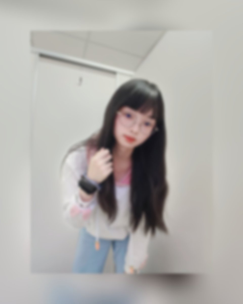 提前兩小時祝各位情人節快樂✨✨
要帶走我嗎w（喂？？？🤣

突然想知道大家想瑟瑟的原因
是為了發洩ㄇ🤔🤔
也好奇大家怎麼看待
性跟愛是否可以分開這個問題www 

很好奇大家的想法 
這篇的留言如果有引起我注意
讓我覺得很特別的想法
我會直接回覆你的✨✨

所以歡迎在此留下你的想法💌🍬
又一篇圖文不符ww