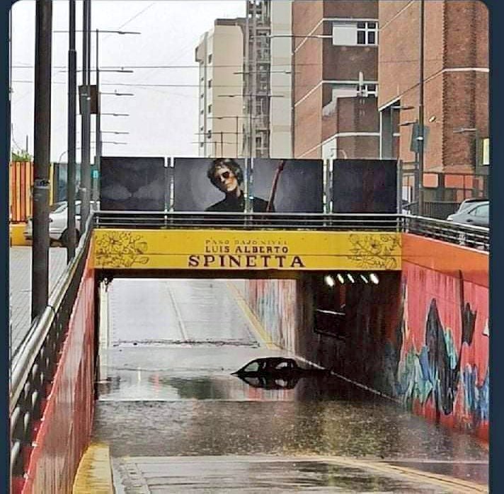 Y sí acaso no brillara el sol y quedara yo atrapado aquí...