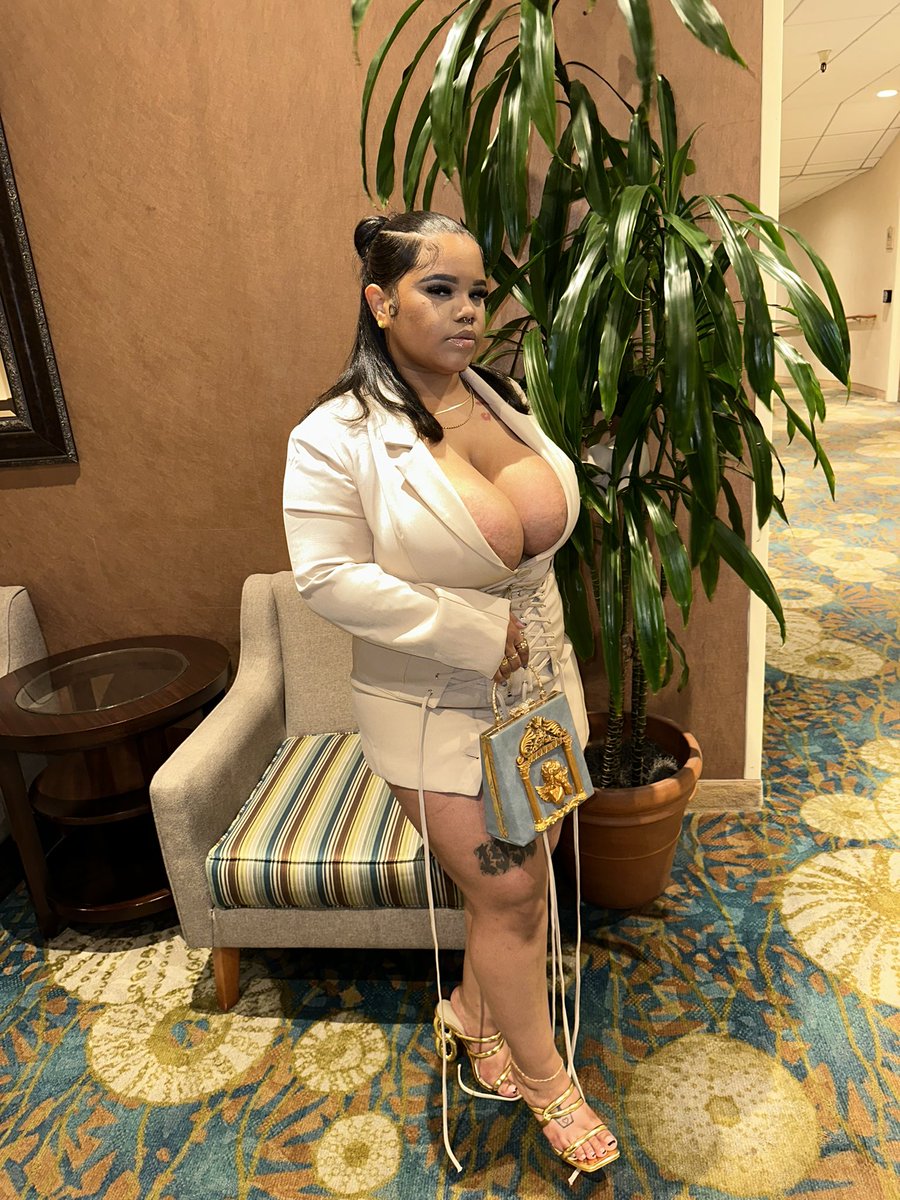 lilwhxt's tweet image. what's fa dinner ? I want you🤤