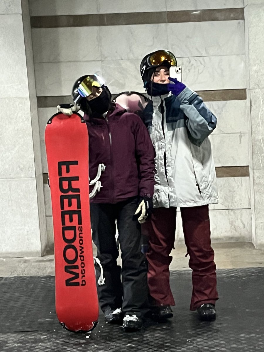 ppaulaalgar's tweet photo. top momentos rebeca y yo perdidas x la nieve https://t.co/yqdfgN5gEo