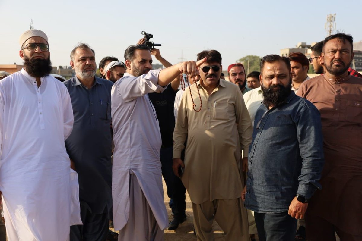 salma_yonus's tweet photo. باتیں نہیں عمل، سید مصطفیٰ کمال کے بلدیہ ٹاؤن میں پانی کی دستیابی کیلئے تیزی سے اقدامات جاری، جلد فٹبال گراؤنڈ بلدیہ ٹاؤن میں پمپنگ اسٹیشن بنا کر بڑے علاقے کو پانی کی فراہمی یقینی بنائی جائے گی۔
#MQMOakistan 
@KamalMQM 
@Conv_KMS https://t.co/J3d2k1h67s