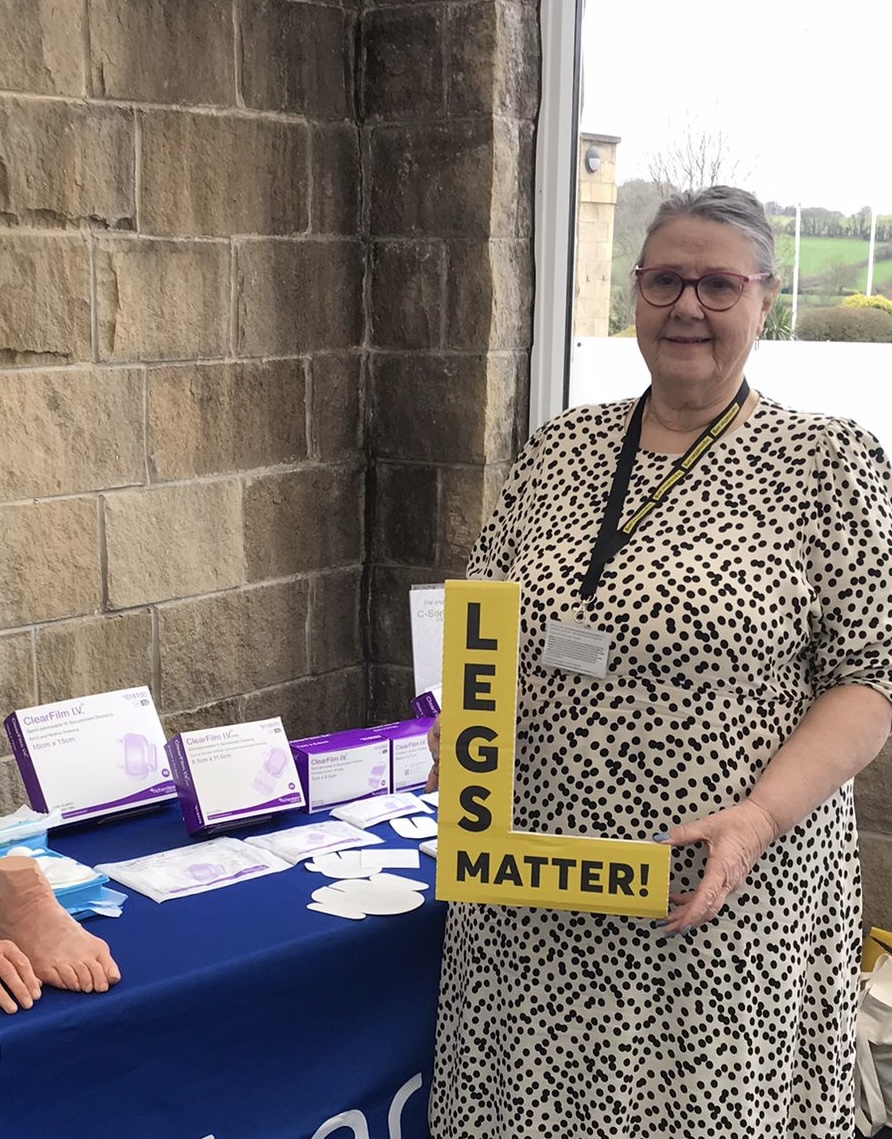 We supported the @UHDBTrust Infection Prevention event today. Our @LegsMatter 'L' came with us to promote best practice in lower limb wound care to reduce the risk of unnecessary patient harm, including pain and infection! #infectionprevention #infectioncontrol #lowerlimbwound