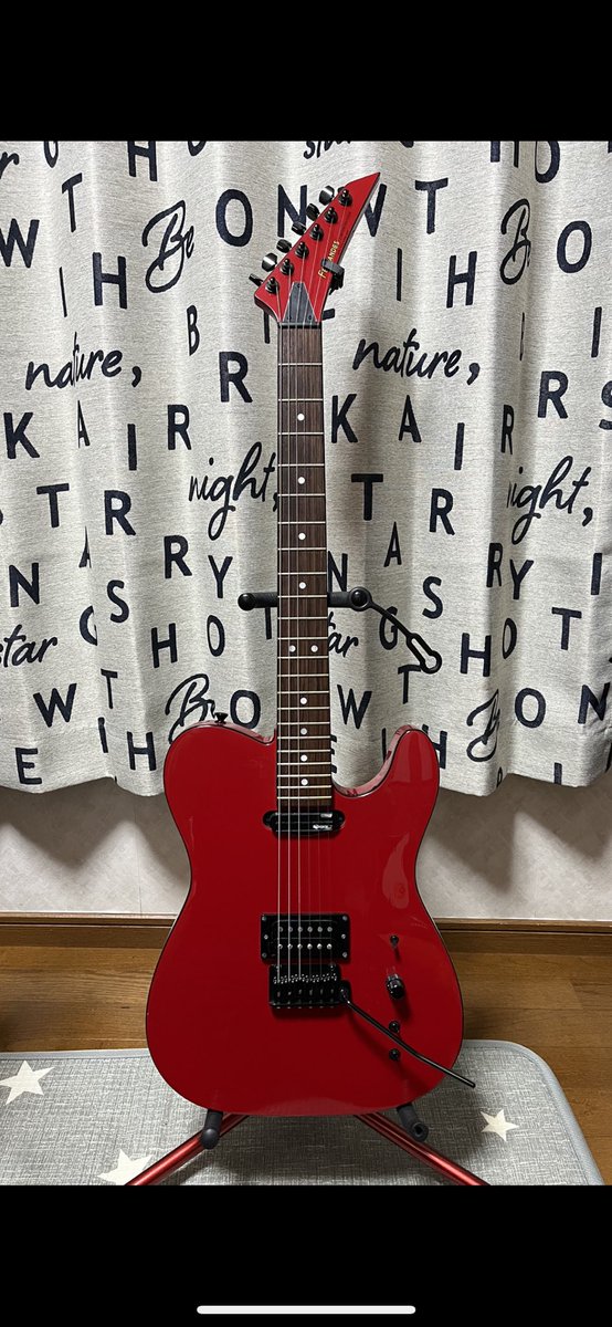 fukuOG_low's tweet photo. #所有ギターで推しがバレる
サスティナー搭載TEJ
わかる人にはバレる。。 https://t.co/ec2RSiepOt