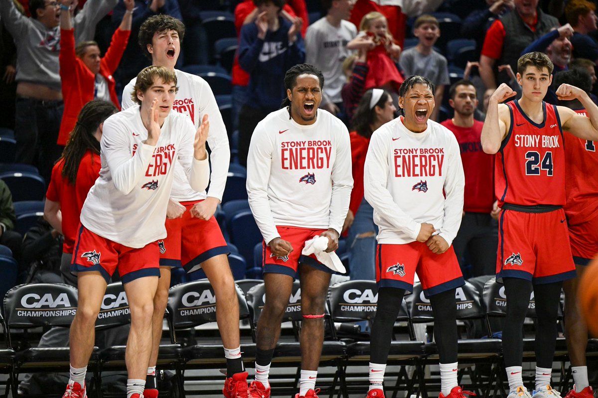 StonyBrookMBB's tweet photo. Left it all out on the floor. 

Thank you for your support, Seawolves Nation ❤️

🌊🐺 x #CAAHoops https://t.co/l0ieNgtxIu