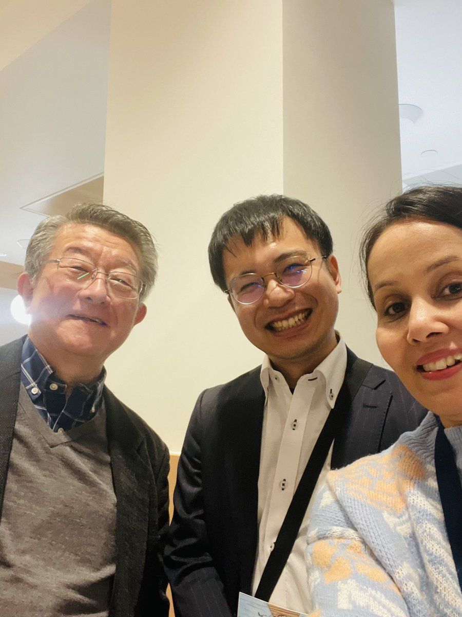 Such a fantastic meeting @ ERATO- UK- JAPAN joint symposium on circadian rhythms and sleep . Thanks to organisers @aartijagannath @hiroking1975 . Here, we at SCNi @UniofOxford with Prof. Fukada and team!!