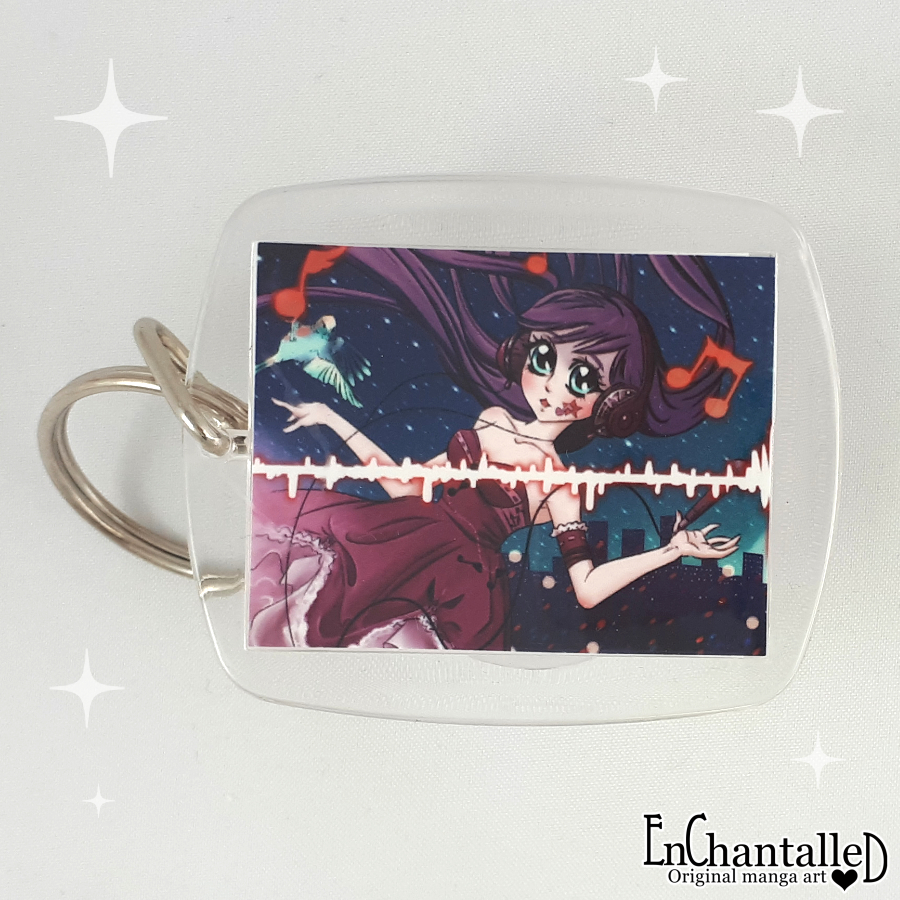 Deze illustratie heb ik gemaakt in 2017. Geïnspireerd op de muziek genre Nightcore, waarbij bestaande nummers versnelt afgespeeld worden. Hierdoor worden de stemmen hoger. 🎶

enchantalled.com/product-catego…

#animetekening #kunst #mangatekening #digitaalkunst #paars