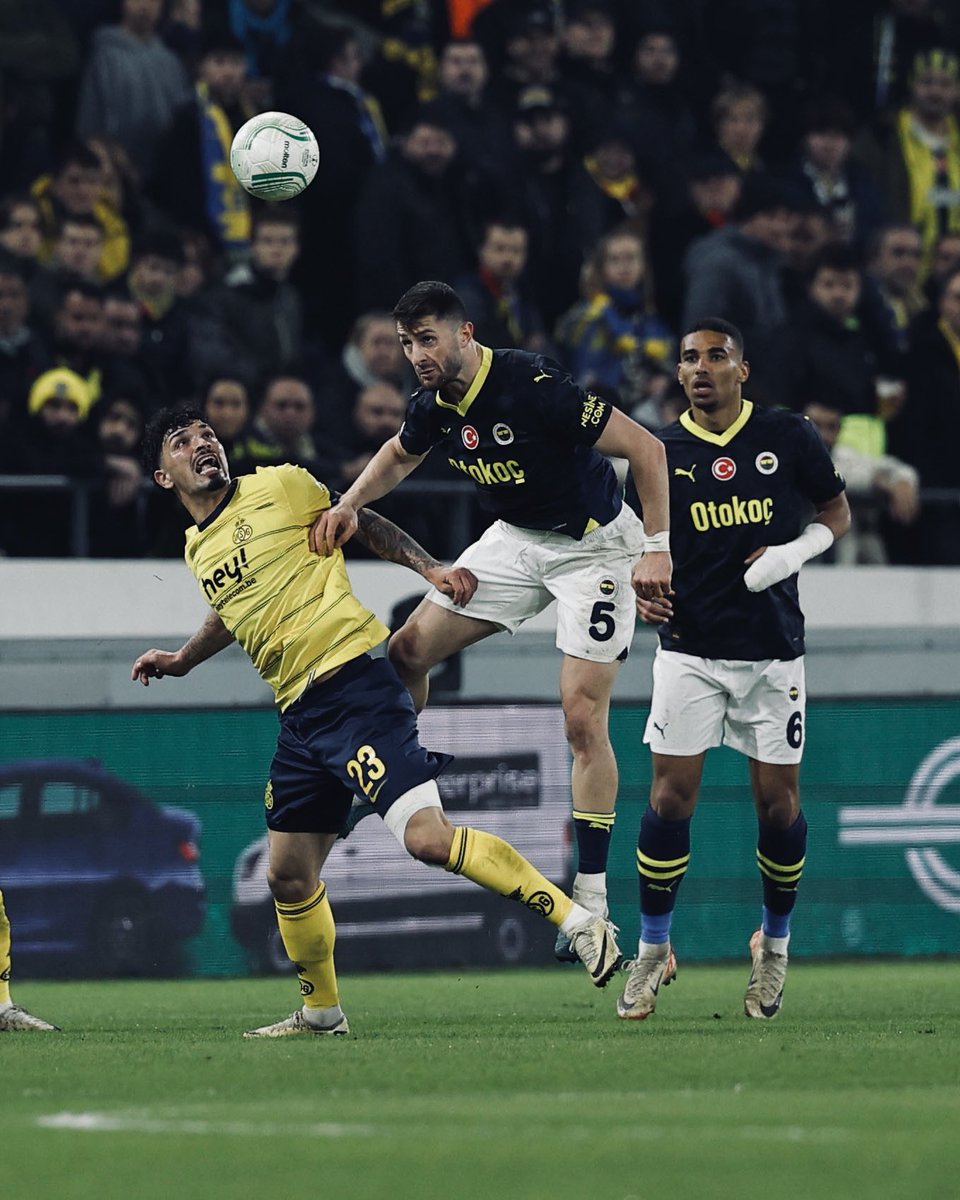 📍Kendim için güzel bir haberle karşınızdayım. Bundan sonra Saha İçi YouTube kanalında Fenerbahçe içeriklerimle karşınızda olacağım.

youtu.be/mvV-sz-sJeI?si…

📍Desteklemek için beğenip, yorum yapabilirseniz çok sevinirim. İlk videomuz yayında!

Geri dönüşlerinizi bekliyorum 🙋🏻‍♂️