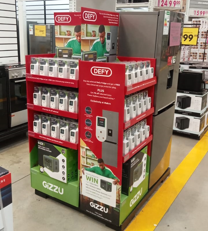 Another day, another nationwide in-store execution. Collaboration between Gizzu, Defy, & Makro.