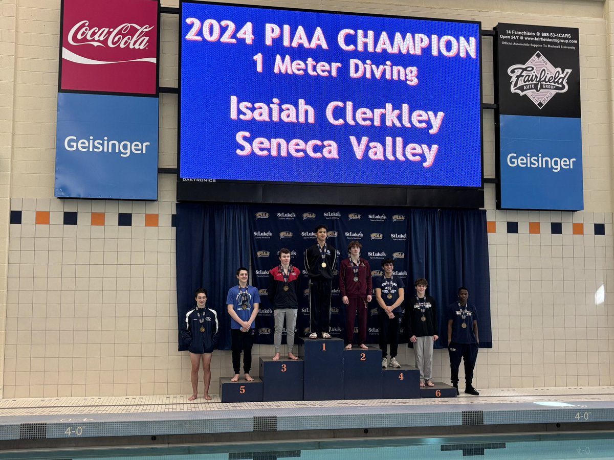 The first 3A Boys PIAA Champion has been crowned! 🥇 🏆🏆🏆 #PIAASwimDive