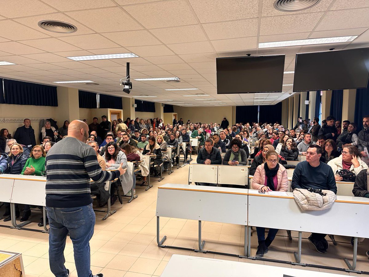 ThalesSevilla's tweet photo. El sábado disfrutamos una gran mañana en @pablodeolavide donde celebramos la #XXXIXOlimpiada de @saemthales de la provincia de Sevilla @ThalesSevilla ¡Nuevo récord de asistentes! @FundUnicaja @CASIOedu @AndaluciaJunta https://t.co/JSI60eH6Nl
