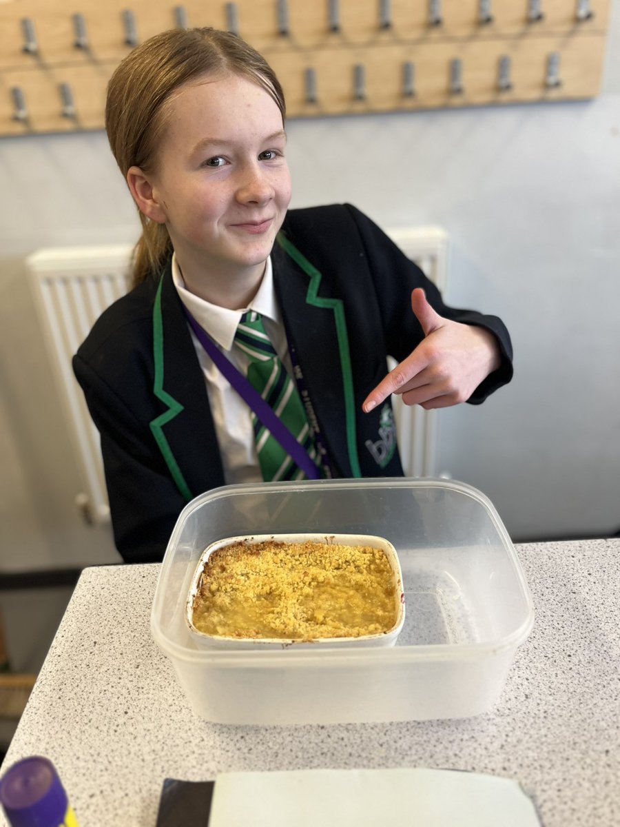 These Year 7s were VERY proud of their fruit crumbles this morning- we hope you cracked open the icecream or custard and enjoyed every last crumb!