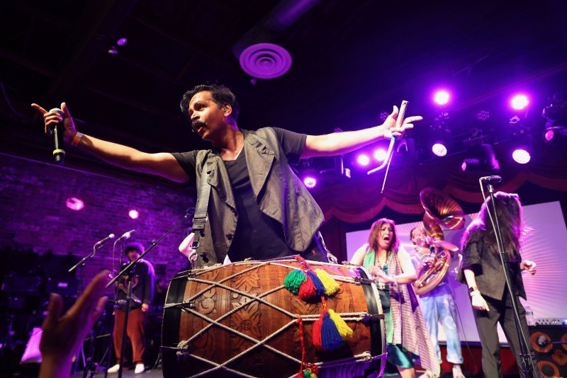 QRO Magazine (@qromag) on Twitter photo Saturday night, <a href="/redbaraat/">Red Baraat</a> played <a href="/brooklynbowl/">Brooklyn Bowl</a> - QRO photo gallery: qromag.com/concert_galler… Saturday night, <a href="/redbaraat/">Red Baraat</a> played <a href="/brooklynbowl/">Brooklyn Bowl</a> - QRO photo gallery: qromag.com/concert_galler…