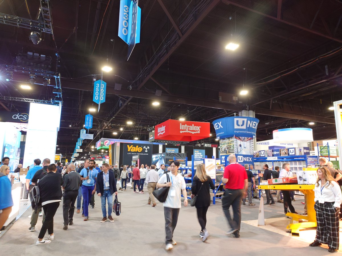 EstoneTech's tweet image. We&apos;re having a great time at MODEX 2024!
.
.
.
.
.

#amr #agv #automation #supplychain #warehouse #modex #panelpc #tablet #hmi #industrialcomputer #atl #modex2024 #atlanta #logistics #automate #bostondynamics #automate