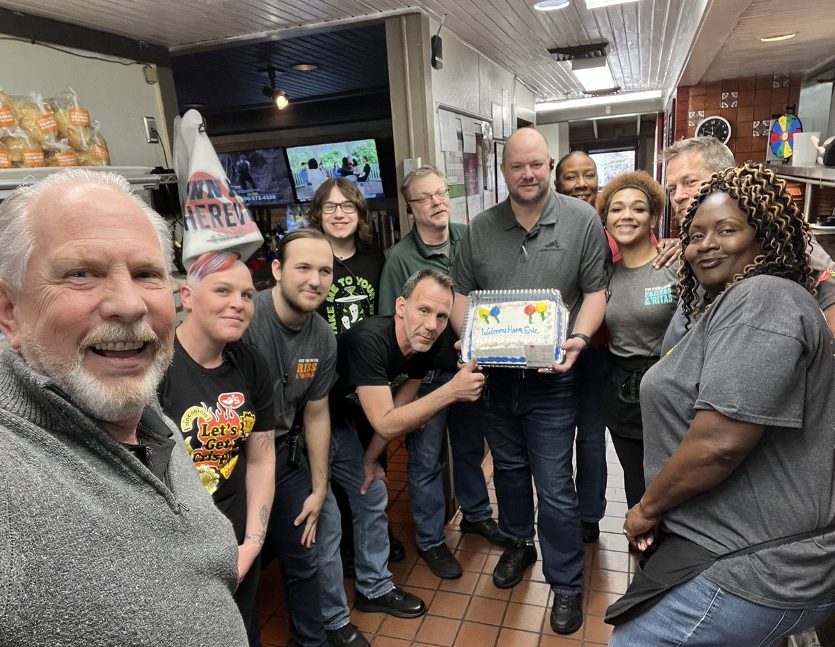 Mark Armstrong (@markarm1958) on Twitter photo “Welcome Home” to a wonderful friend and great Chilihead 🌶️ leader, Eric Jorgenson! Health issues caused his sudden departure six months ago, but thanks to caring, “people first” leadership, Eric is working his way back being his old self! <a href="/MidwestChilis/">Midwest Region - Chili’s</a> <a href="/NicholasBPaxton/">Nicholas Paxton</a> <a href="/LynAj4/">Lyn Jones</a> “Welcome Home” to a wonderful friend and great Chilihead 🌶️ leader, Eric Jorgenson! Health issues caused his sudden departure six months ago, but thanks to caring, “people first” leadership, Eric is working his way back being his old self! <a href="/MidwestChilis/">Midwest Region - Chili’s</a> <a href="/NicholasBPaxton/">Nicholas Paxton</a> <a href="/LynAj4/">Lyn Jones</a>