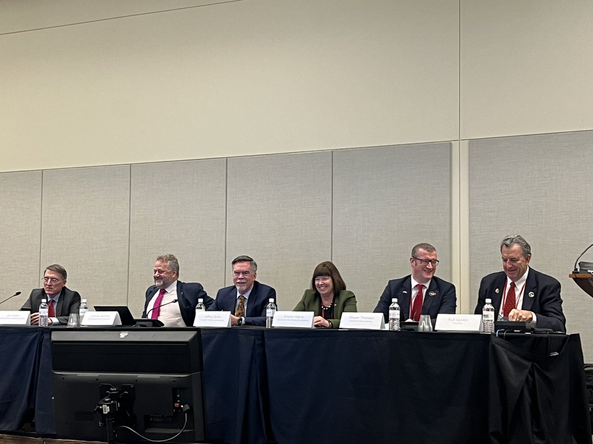 Gel_Lab_UK's tweet photo. This is the panel to be at this afternoon - come and join us in 228AB #WMSym24 @WMSymposia #bestpanel @UKNNL @AECL_EACL https://t.co/p73FXfDsY6