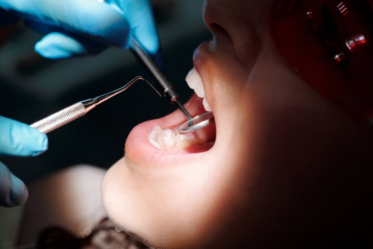 ✨ ¡Explora la singularidad de los dientes cónicos! 🦷

Esta característica única añade un encanto auténtico a tu sonrisa, resaltando tu personalidad. Aunque requieren cuidado especializado.
¡Sonríe con confianza! 😁

#DientesCónicos #ClinicaParra