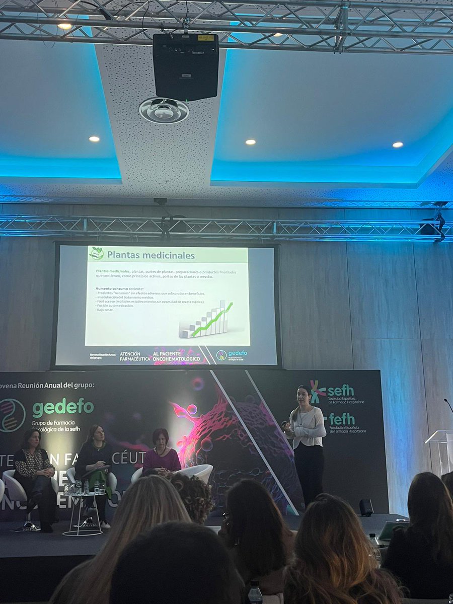 ali_lzlp's tweet photo. Enhorabuena @M_Lavandeira_  por la maravillosa representación que has hecho del @gGHEVI en la jornada de @gedefo_sefh hablando de la hepatotoxicidad por plantas medicinales!! https://t.co/OfJi5ZeSdf