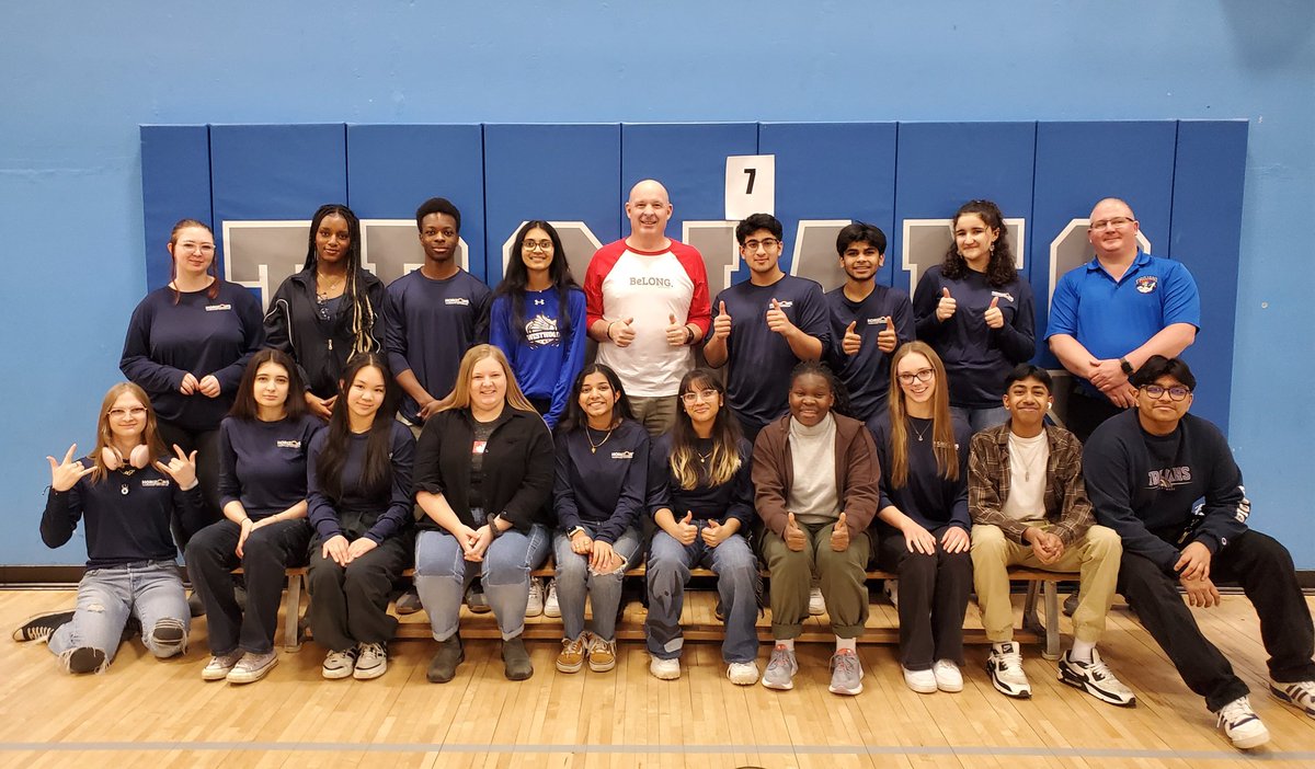 LindaMywaart's tweet image. Kudos to the student Leadership Team @WWhighschool and @BowieChad for a great @CSLA_Leaders Horizon Conference today! Thanks for inviting me!
#leadingtolearn #learningtolead